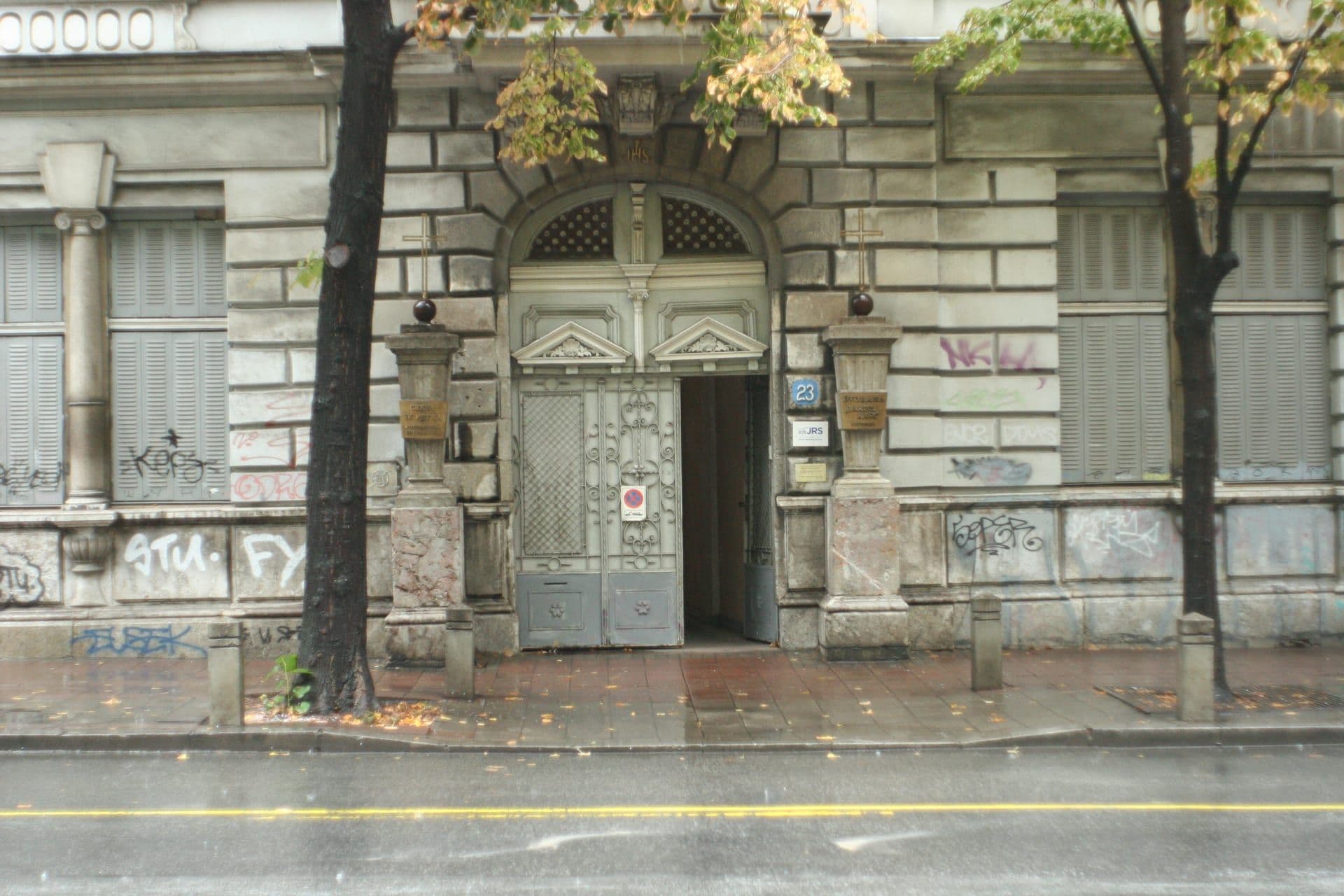 Храм — фотографија 3